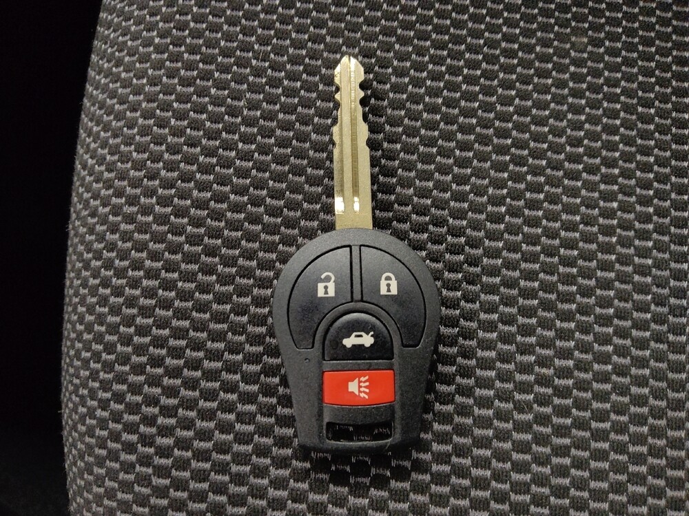 2019 Nissan Versa in Columbus, GA 31909 - 18098655 32