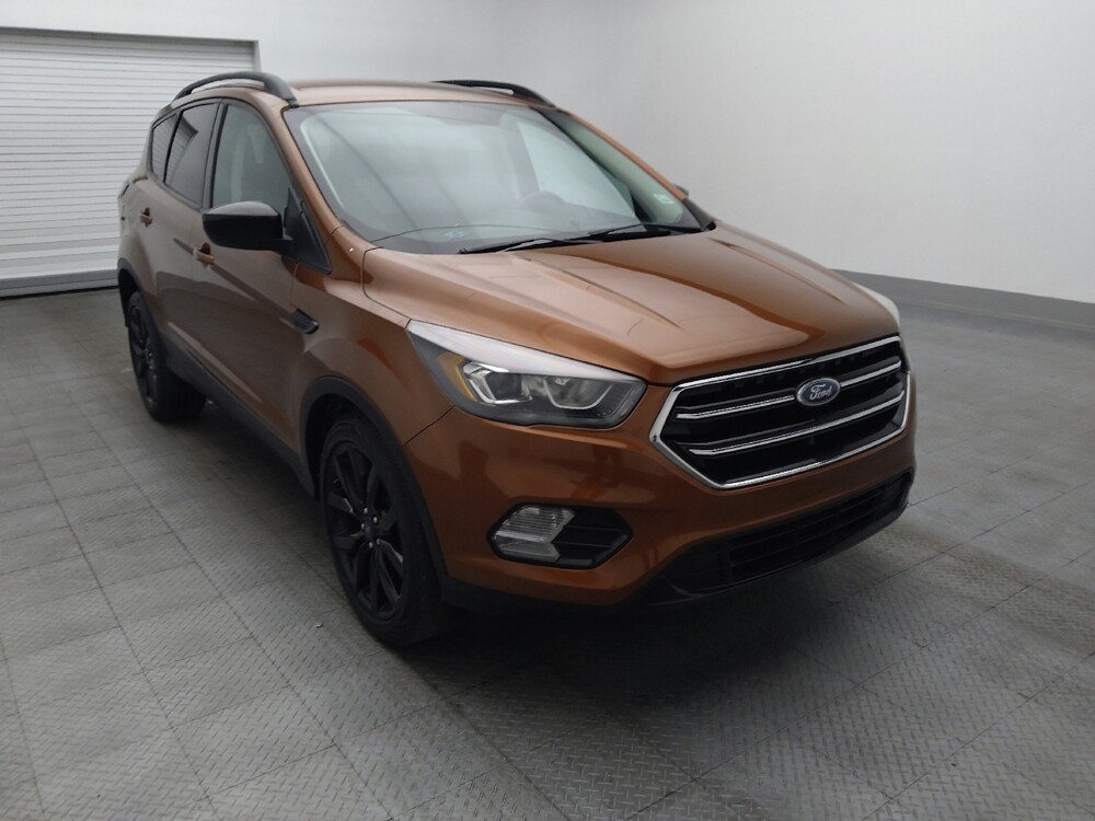 2017 Ford Escape in Jacksonville, FL 32210 - 18098664 13