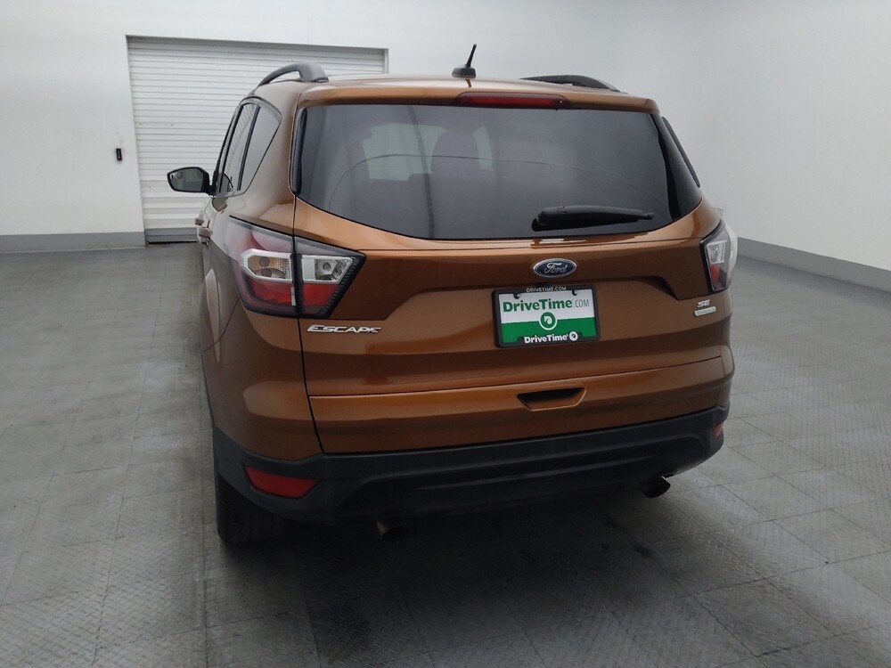 2017 Ford Escape in Jacksonville, FL 32210 - 18098664 6
