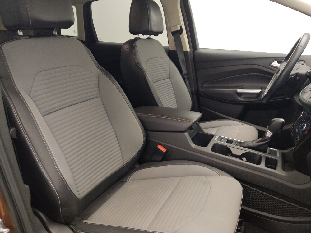 2017 Ford Escape in Jacksonville, FL 32210 - 18098664 21