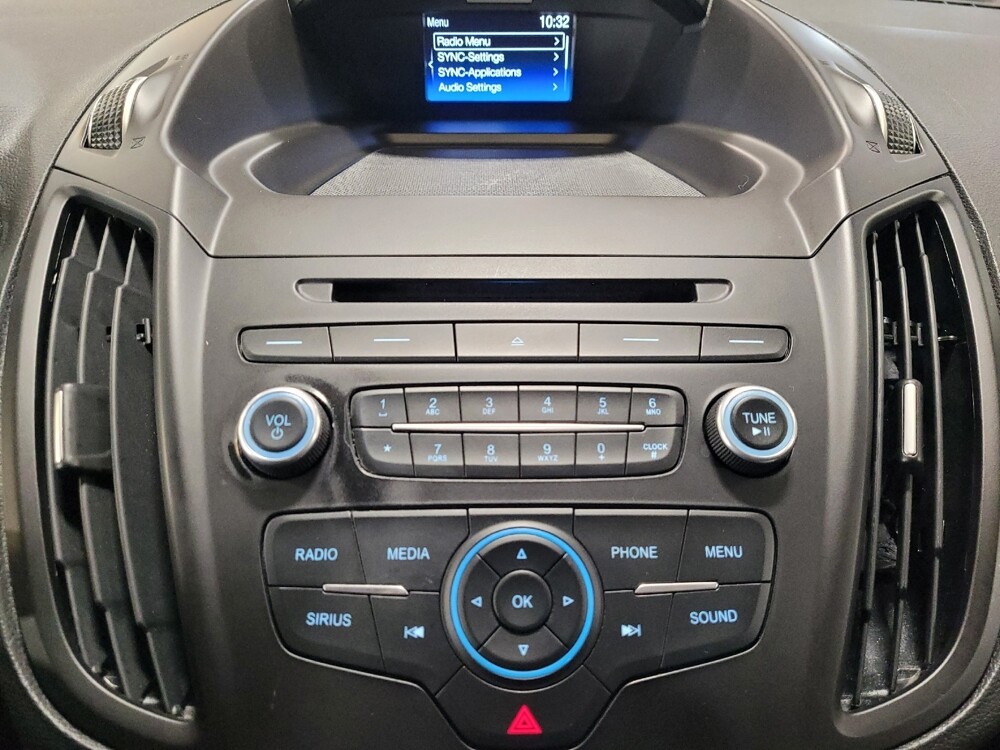 2017 Ford Escape in Jacksonville, FL 32210 - 18098664 25