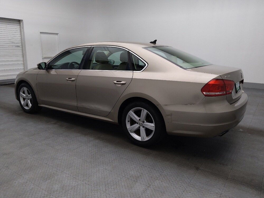 2015 Volkswagen Passat in Ocala, FL 34471 - 18098665 3