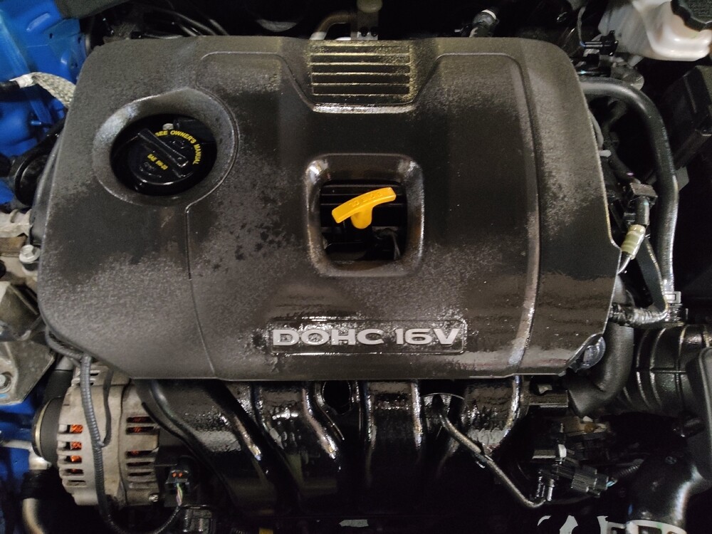 2017 Hyundai Elantra in Kissimmee, FL 34744 - 18098666 30