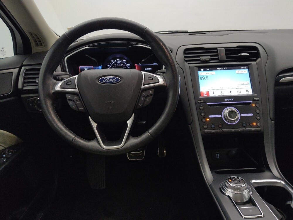 2017 Ford Fusion in St. Louis, MO 63136 - 18098669 22