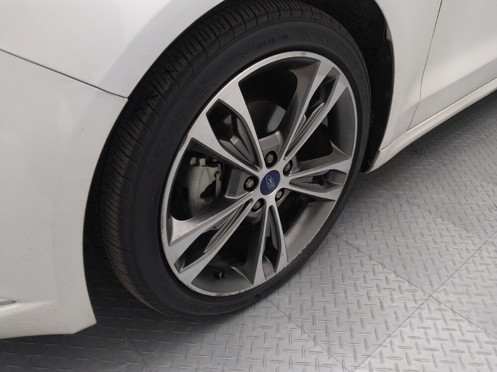 2017 Ford Fusion in St. Louis, MO 63136 - 18098669 31