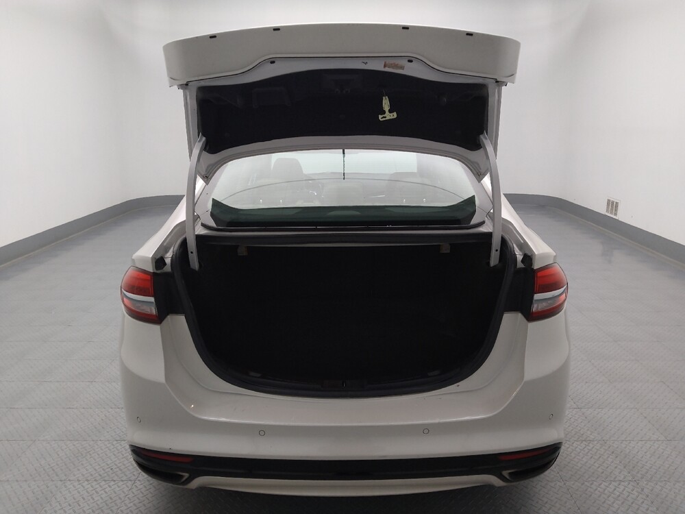 2017 Ford Fusion in St. Louis, MO 63136 - 18098669 29