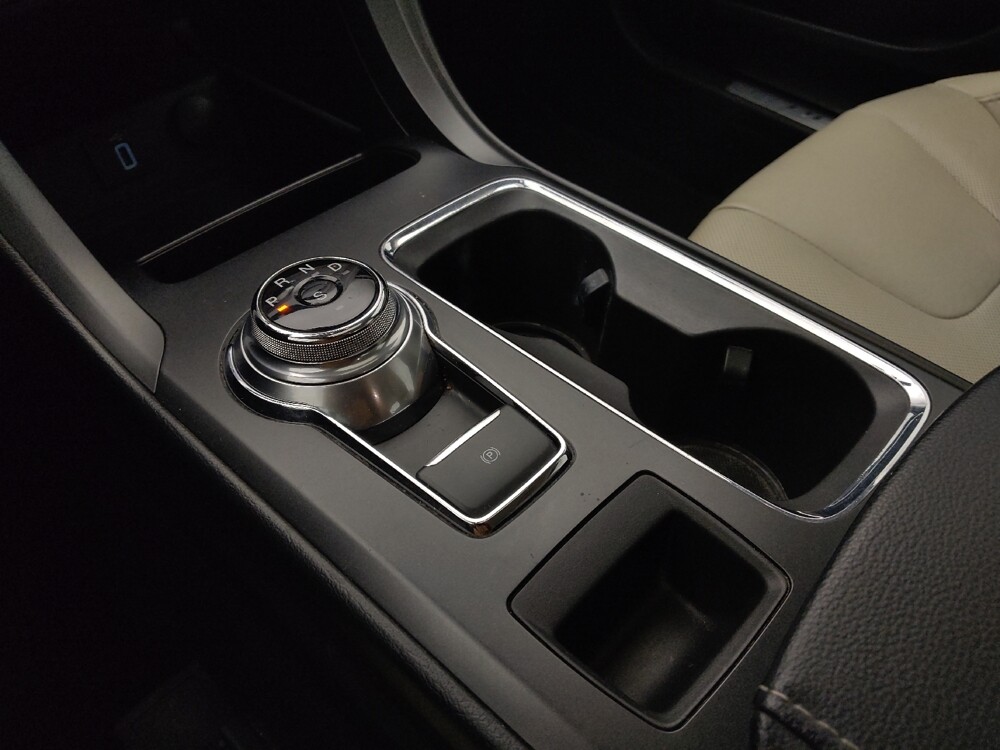 2017 Ford Fusion in St. Louis, MO 63136 - 18098669 26