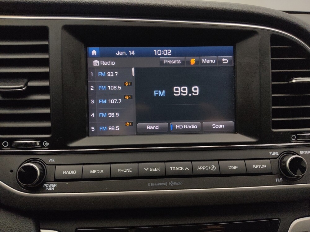 2018 Hyundai Elantra in Independence, MO 64055 - 18098673 25