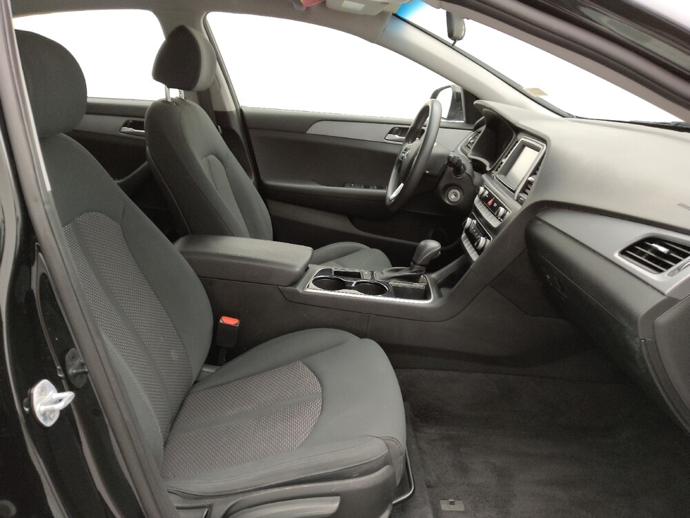 2019 Hyundai Sonata in Independence, MO 64055 - 18098674 21