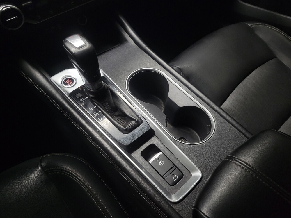 2019 Nissan Altima in Indianapolis, IN 46222 - 18098675 26