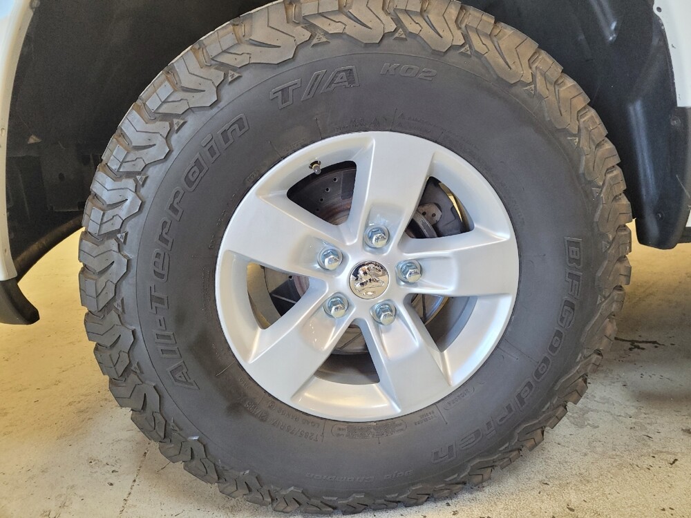 2019 RAM 1500 in Bakersfield, CA 93309 - 18098676 31