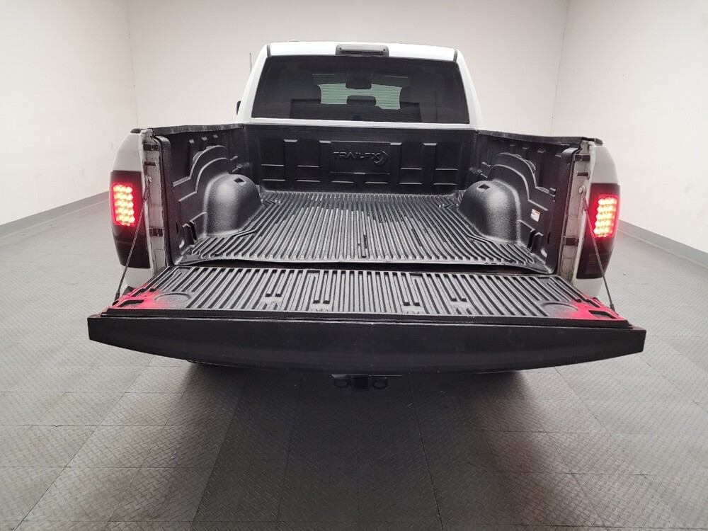 2019 RAM 1500 in Bakersfield, CA 93309 - 18098676 29