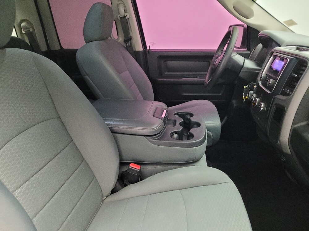 2019 RAM 1500 in Bakersfield, CA 93309 - 18098676 21