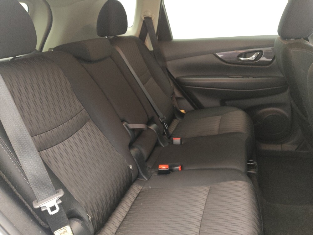 2018 Nissan Rogue in Gainesville, FL 32609 - 18098677 19