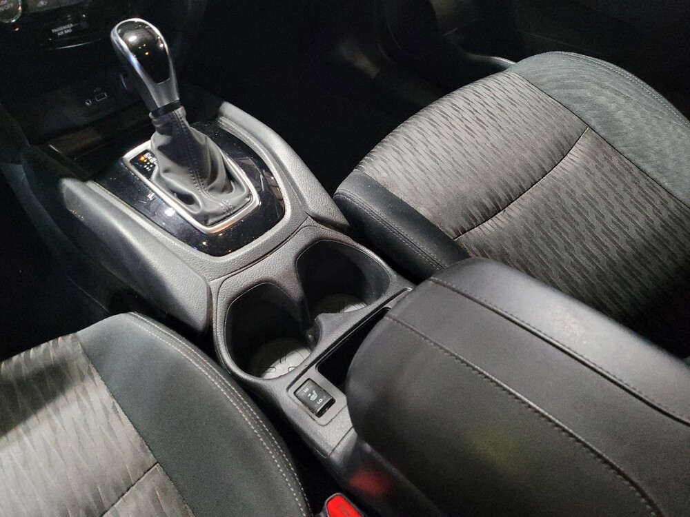 2018 Nissan Rogue in Gainesville, FL 32609 - 18098677 26