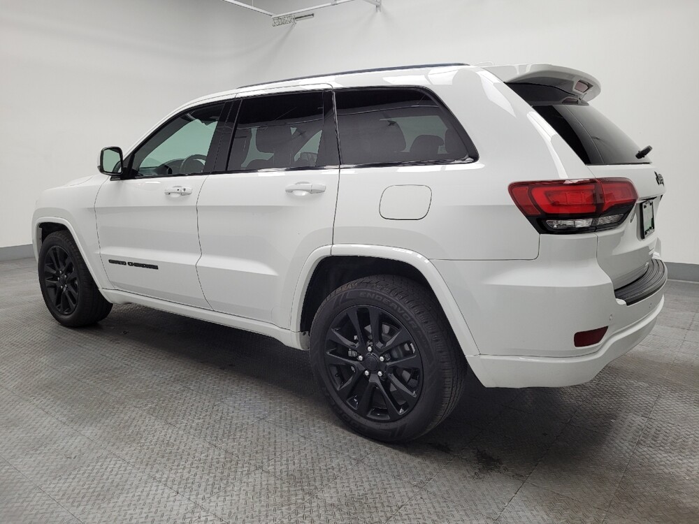 2017 Jeep Grand Cherokee in Reno, NV 89502 - 18098679 3