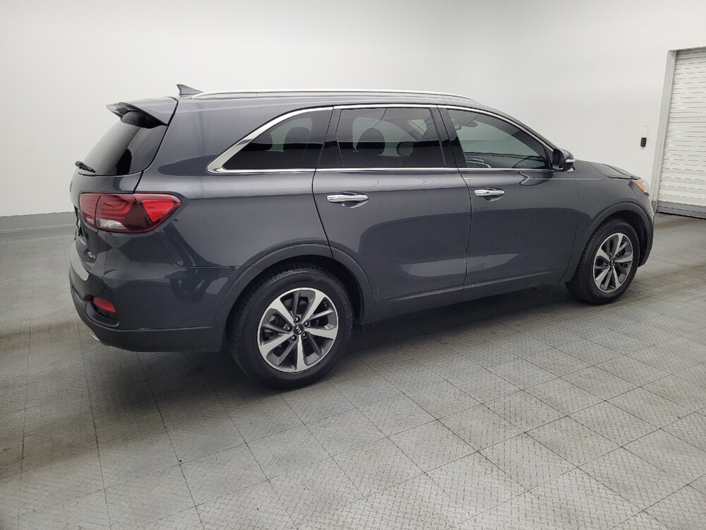 2019 Kia Sorento in Jacksonville, FL 32210 - 18098680 10