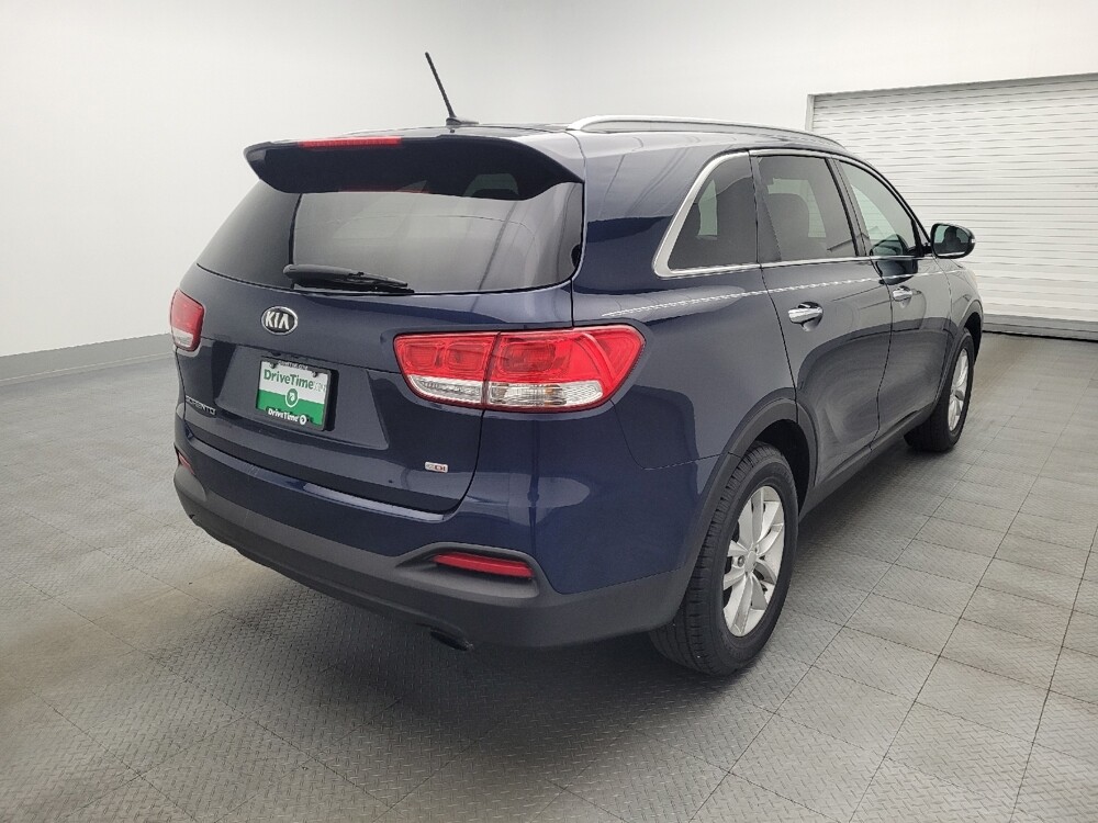 2017 Kia Sorento in Pensacola, FL 32505 - 18098690 9