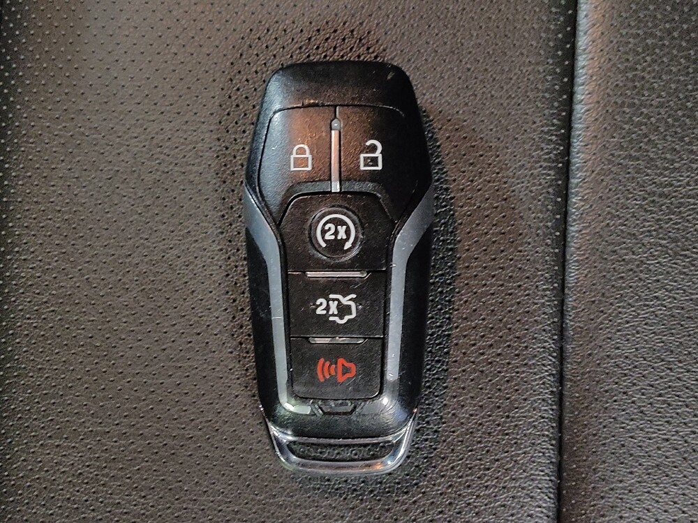 2017 Ford Mustang in Gainesville, FL 32609 - 18098695 32