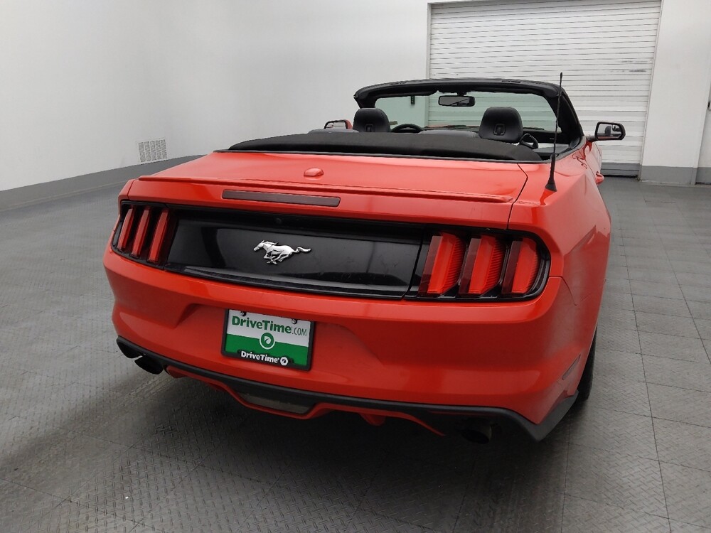 2017 Ford Mustang in Gainesville, FL 32609 - 18098695 7