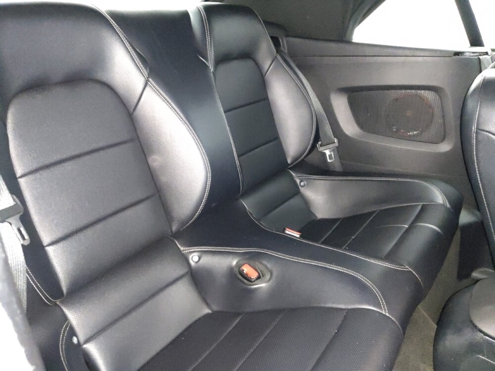 2017 Ford Mustang in Gainesville, FL 32609 - 18098695 19