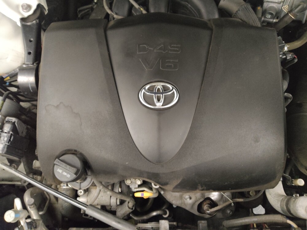 2018 Toyota Highlander in Colorado Springs, CO 80909 - 18098700 30