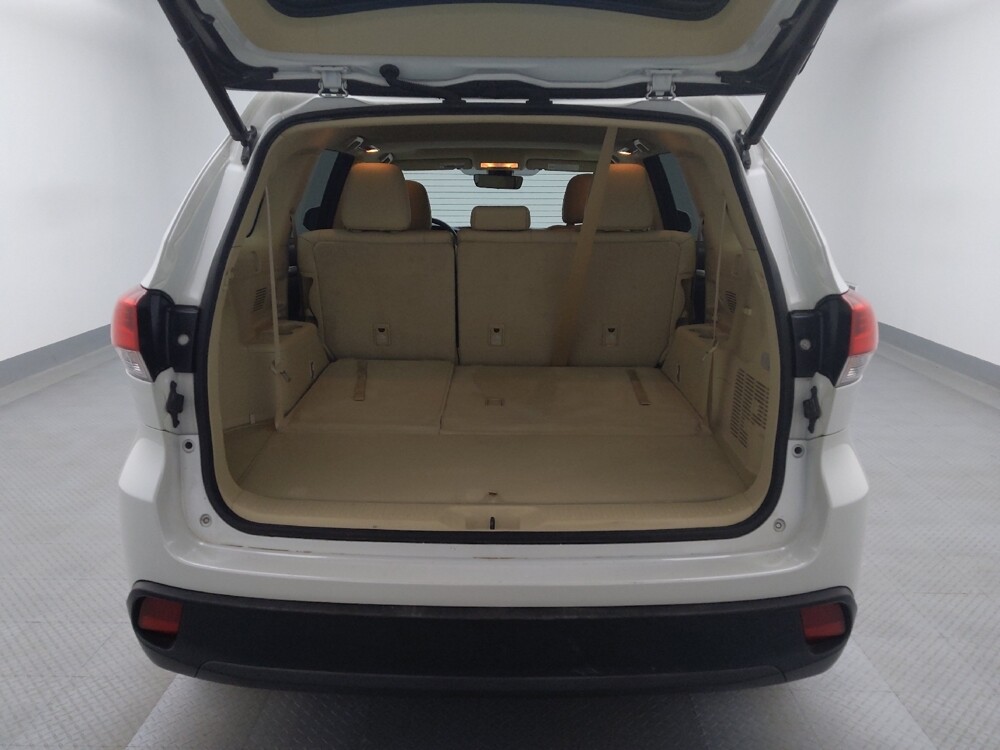 2018 Toyota Highlander in Colorado Springs, CO 80909 - 18098700 29