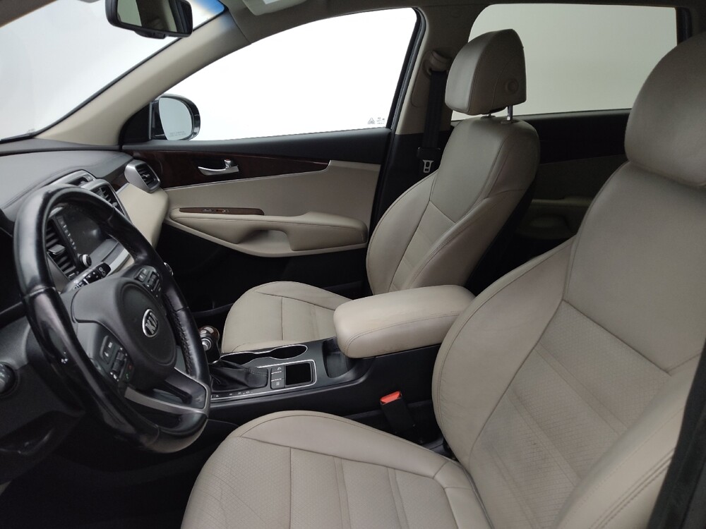 2017 Kia Sorento in Lakewood, CO 80215 - 18098701 17