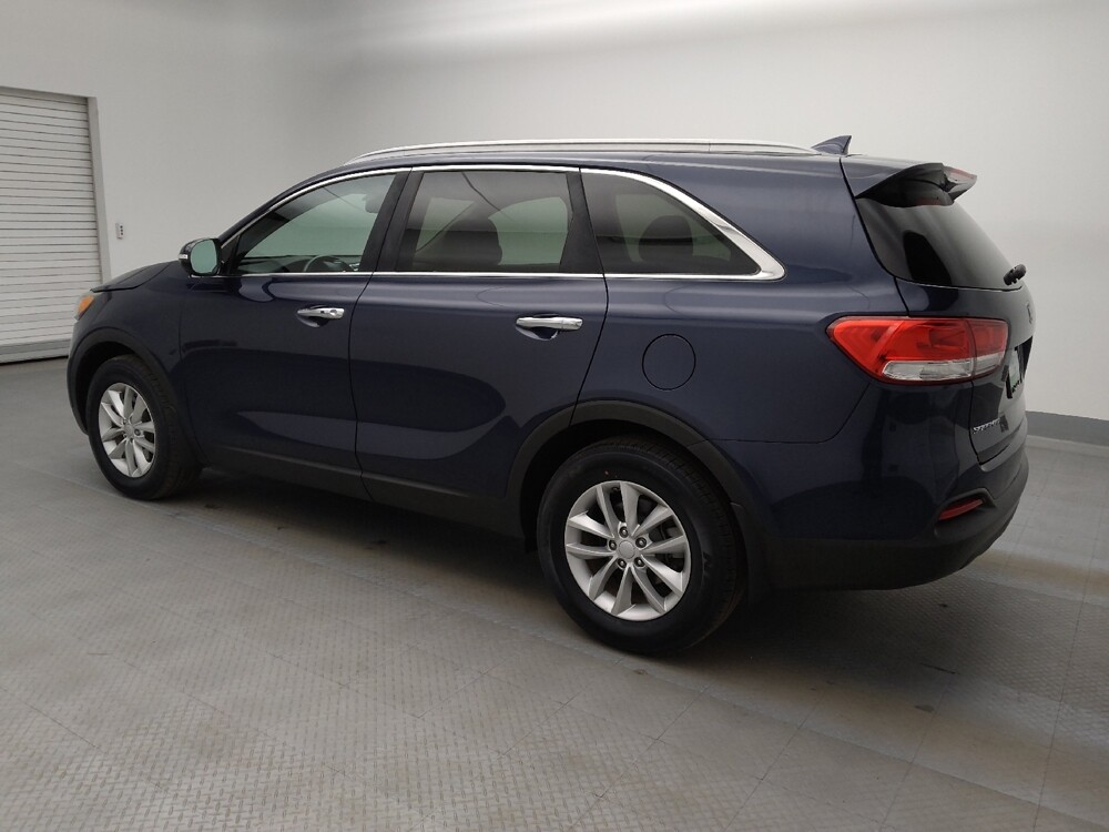 2017 Kia Sorento in Lakewood, CO 80215 - 18098701 3