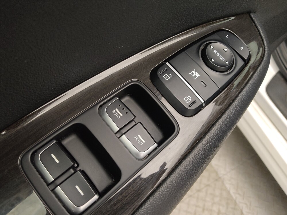 2020 Kia Optima in Lakewood, CO 80215 - 18098705 27