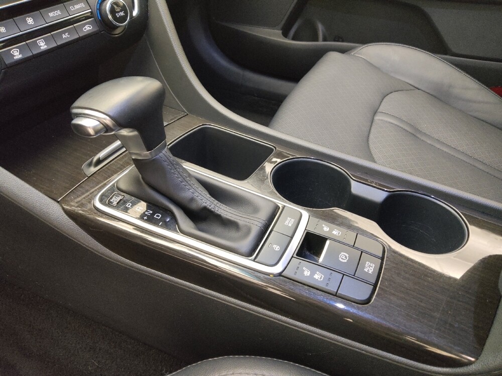 2020 Kia Optima in Lakewood, CO 80215 - 18098705 26