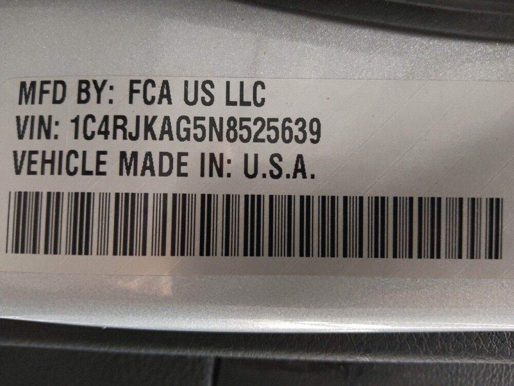 2022 Jeep Grand Cherokee L in Baton Rouge, LA 70816 - 18098710 33