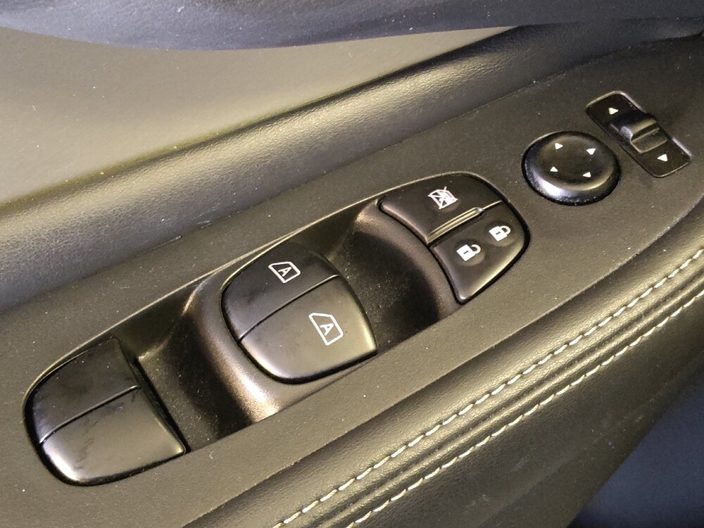 2019 Nissan Murano in Live Oak, TX 78233 - 18098712 27