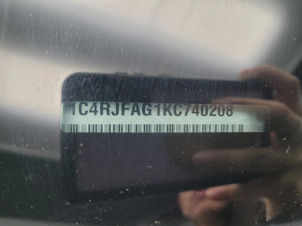 2019 Jeep Grand Cherokee in Ft Wayne, IN 46805 - 18098714 33