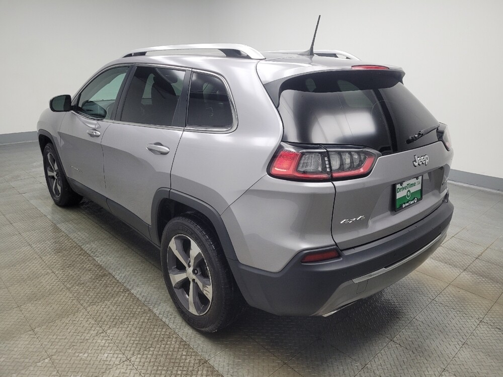 2019 Jeep Cherokee in Indianapolis, IN 46222 - 18098715 3