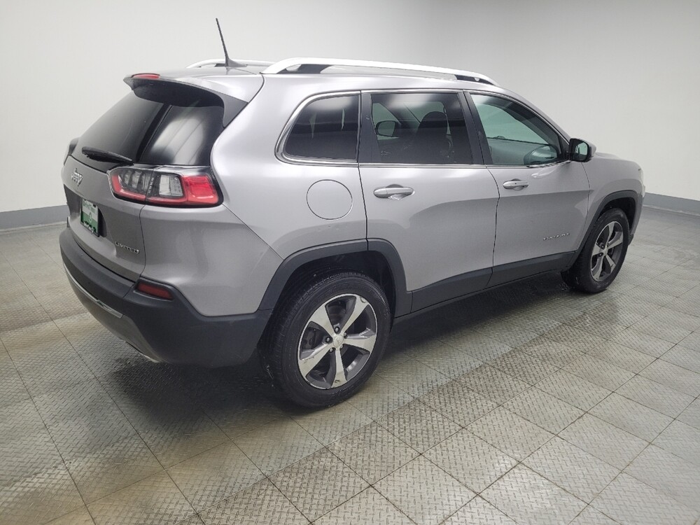 2019 Jeep Cherokee in Indianapolis, IN 46222 - 18098715 10
