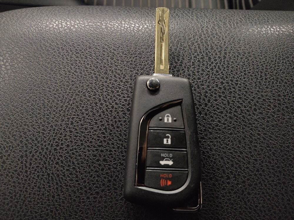 2021 Toyota Camry in Macon, GA 31210 - 18098716 32