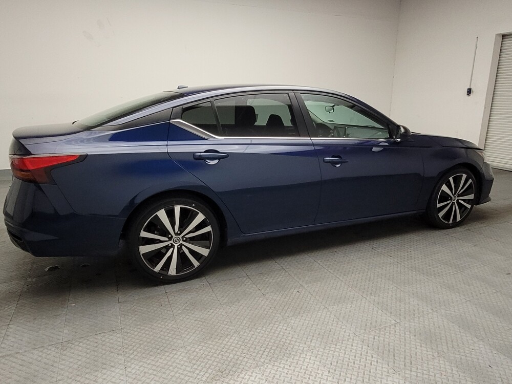2020 Nissan Altima in Montclair, CA 91763 - 18098722 10