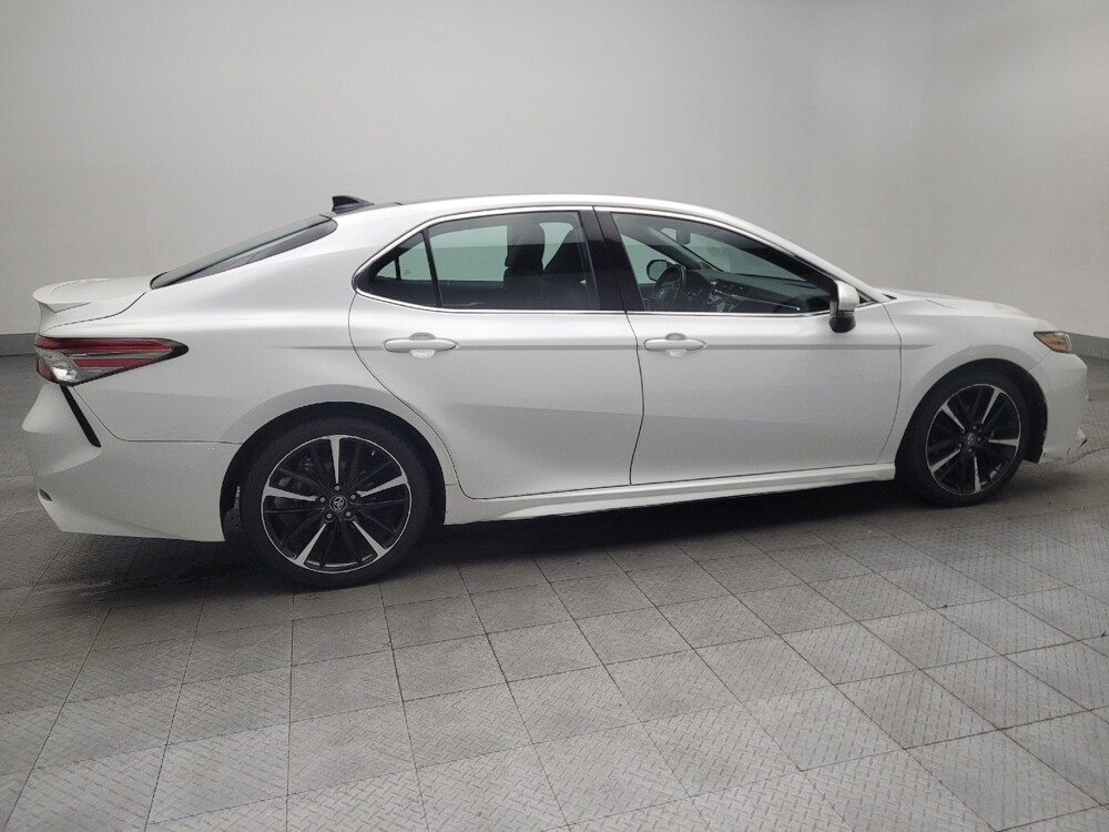 2018 Toyota Camry in Jackson, MS 39211 - 18098723 10