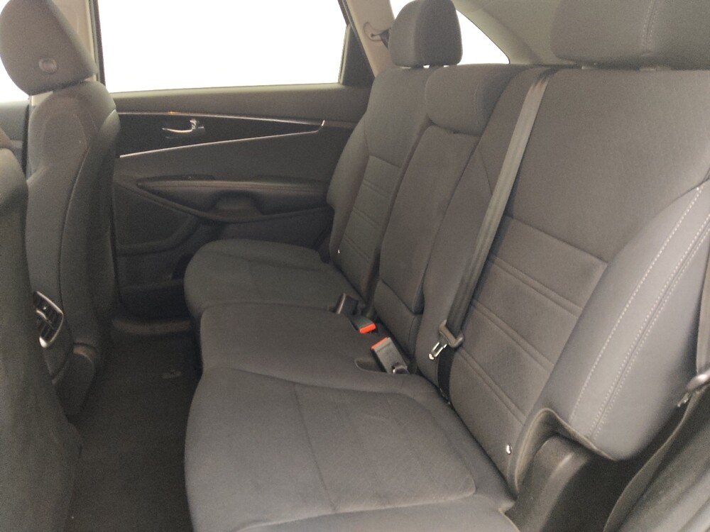 2019 Kia Sorento in Mobile, AL 36606 - 18098729 18