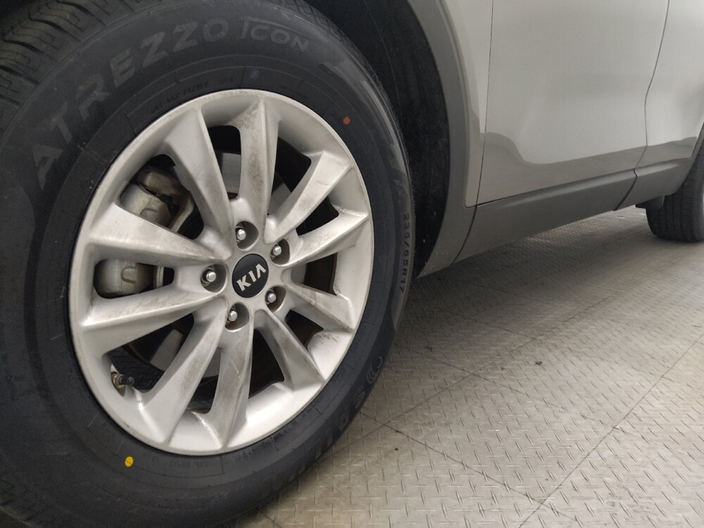 2019 Kia Sorento in Mobile, AL 36606 - 18098729 31