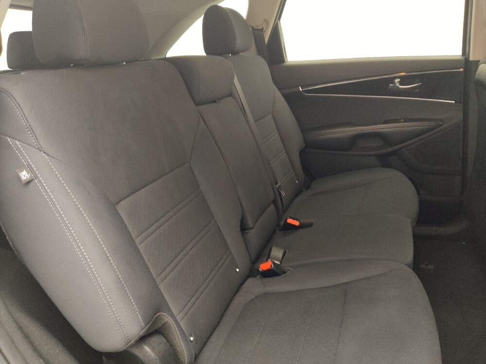 2019 Kia Sorento in Mobile, AL 36606 - 18098729 19