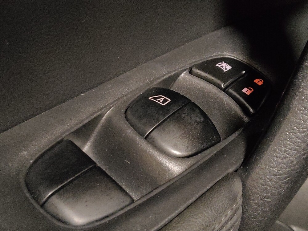 2017 Nissan Rogue in Jacksonville, FL 32210 - 18098733 27