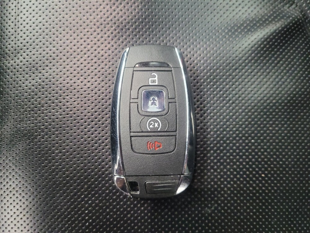 2017 Lincoln MKC in Mishawaka, IN 46545 - 18098742 32