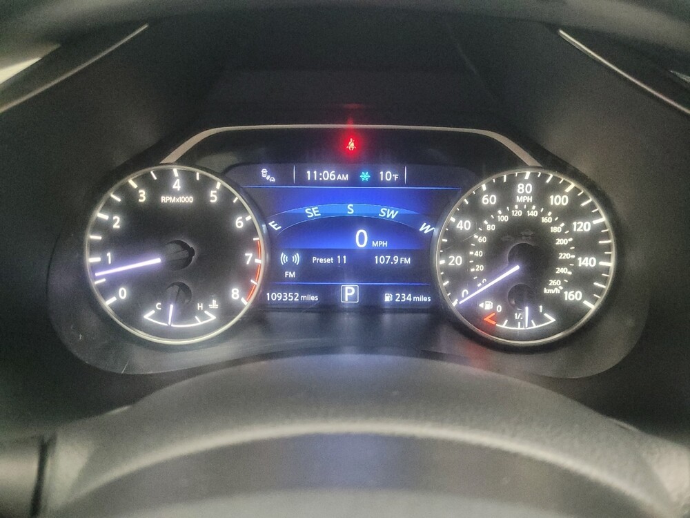 2017 Nissan Murano in Indianapolis, IN 46222 - 18098744 23