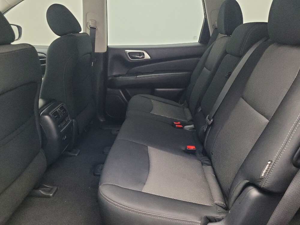 2020 Nissan Pathfinder in Gainesville, FL 32609 - 18098748 18