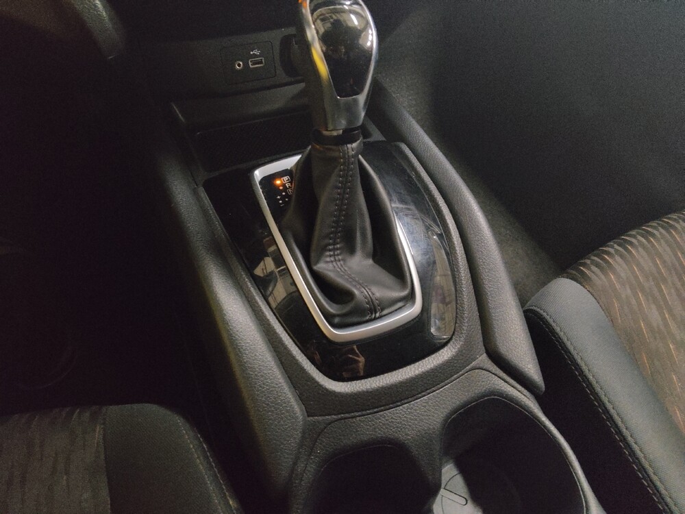 2019 Nissan Rogue in Morrow, GA 30260 - 18098755 26