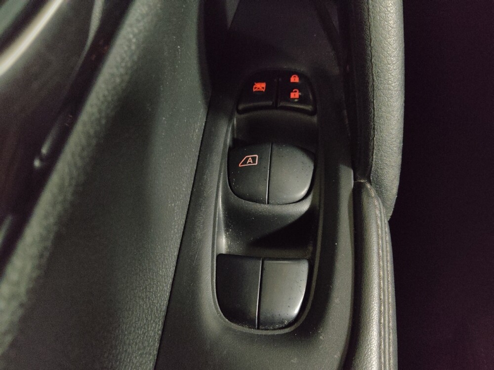 2019 Nissan Rogue in Morrow, GA 30260 - 18098755 27