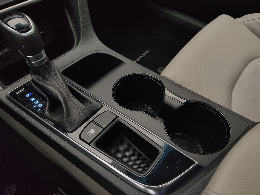 2017 Hyundai Sonata in St. Louis, MO 63136 - 18098756 26