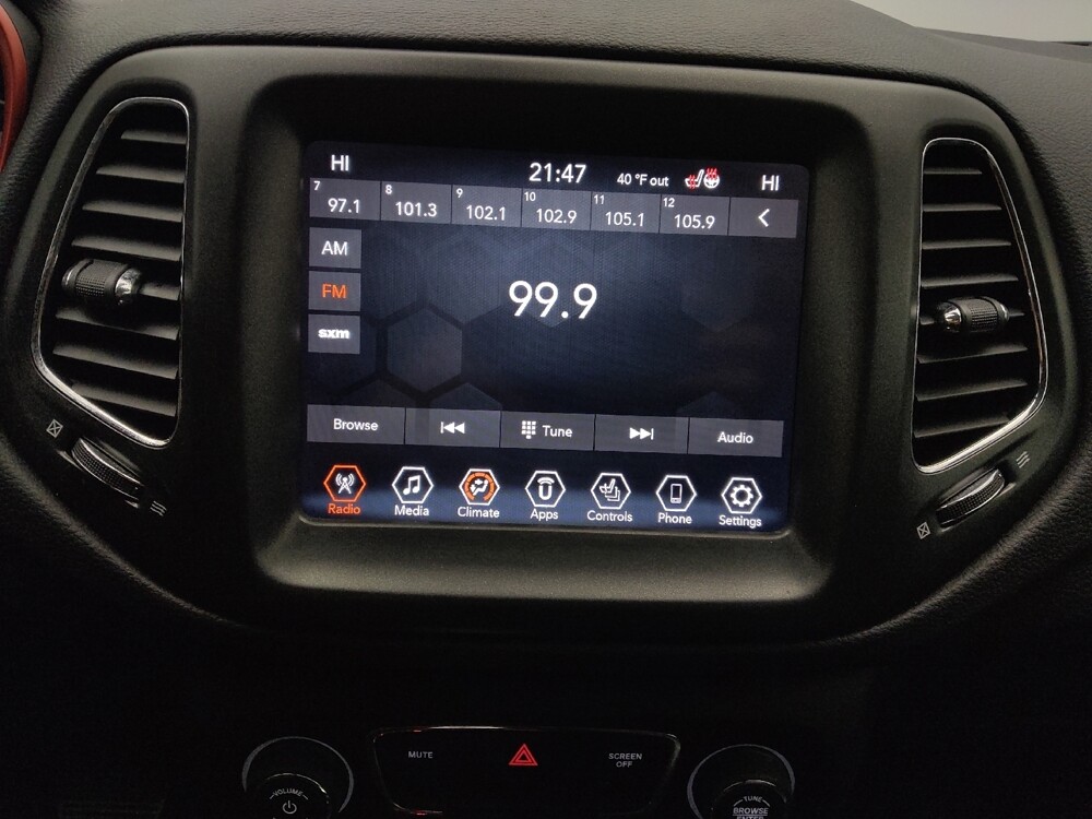 2018 Jeep Compass in St. Louis, MO 63136 - 18098757 25